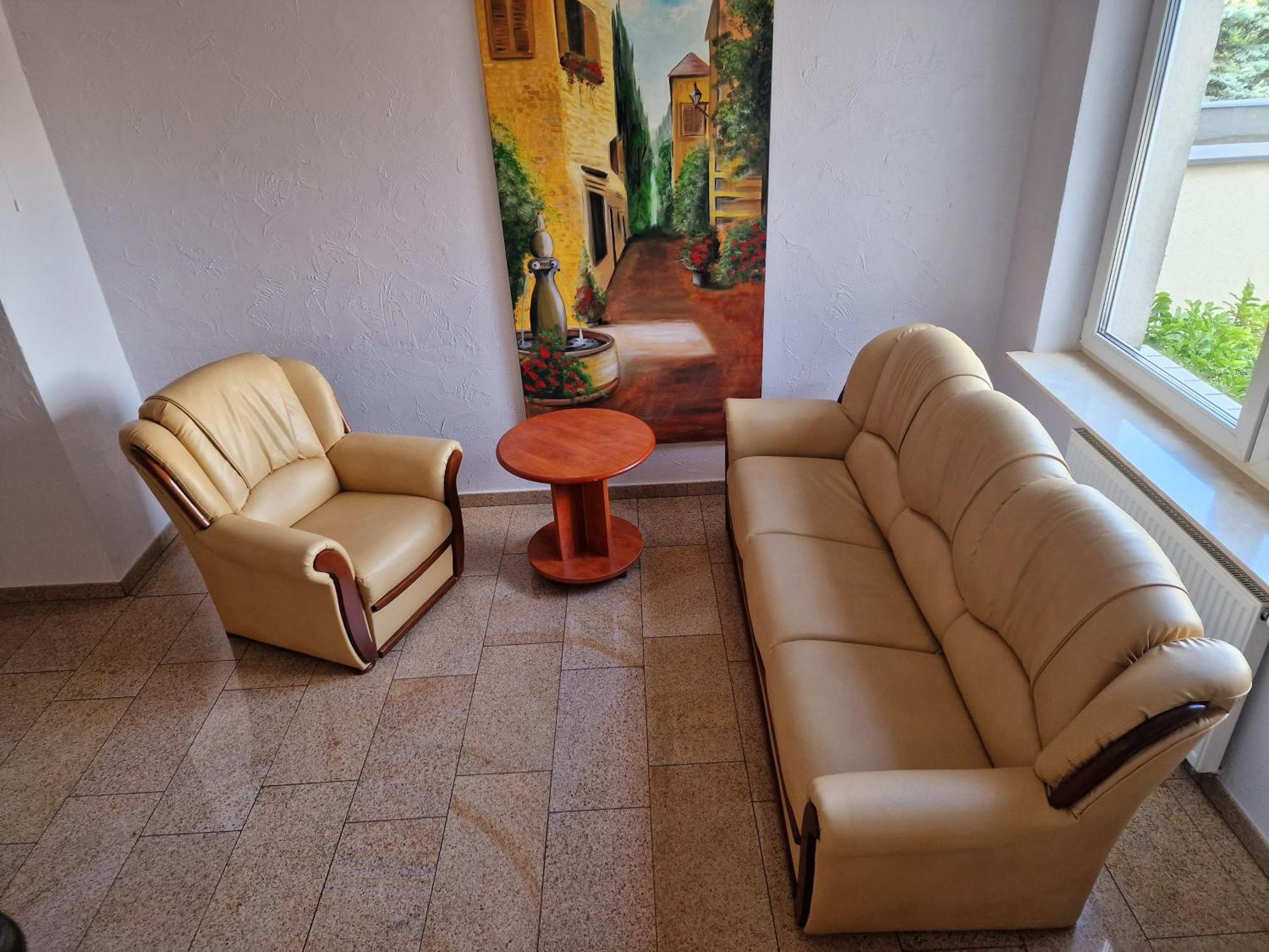 Hotel Podroznik Koszuty Kültér fotó